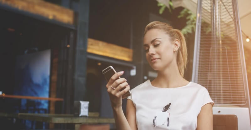 Tại sao nên sử dụng tới cách ứng tiền Mobifone?