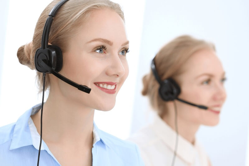 Liên hệ với ngân hàng Đông Á ngoài giờ làm việc như thế nào